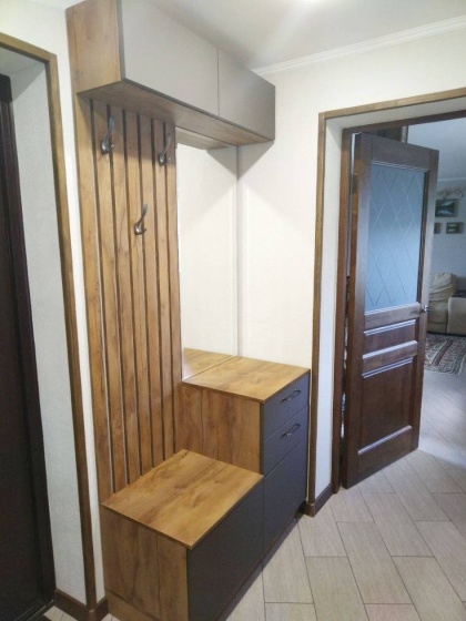 Угловая прихожая с скамьей и верхним шкафом МАГ МЕБЕЛЬ